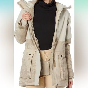 Salomon Snow Rebel Jacket 2023